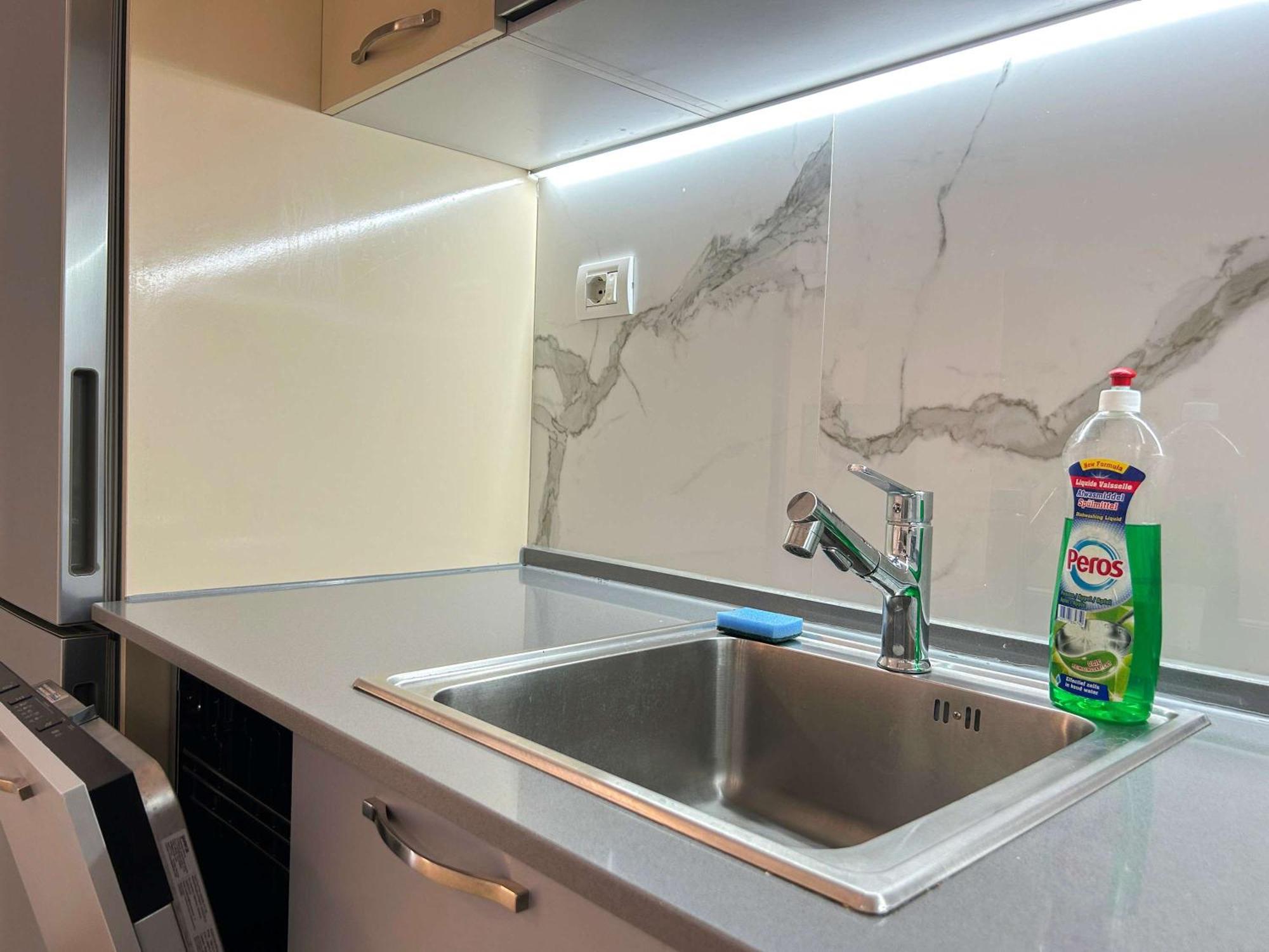 Appartamento Korabi Luk 695